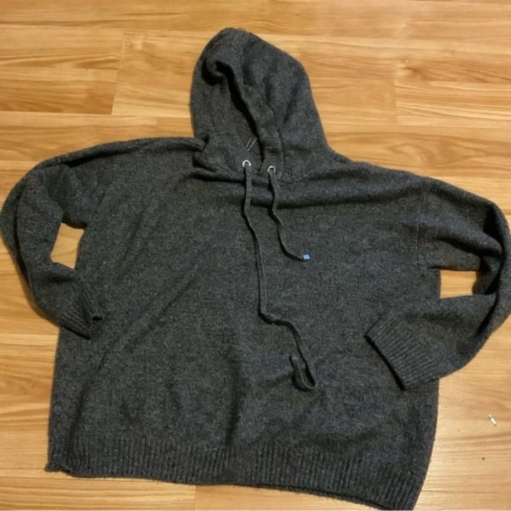Vince Camuto Gray Hooded Sweater
